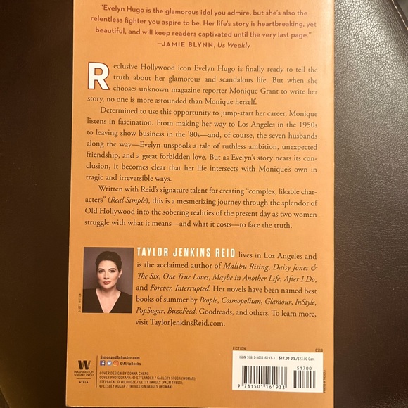 Seven Husbands of Evelyn Hugo Book - Picture 3 of 3